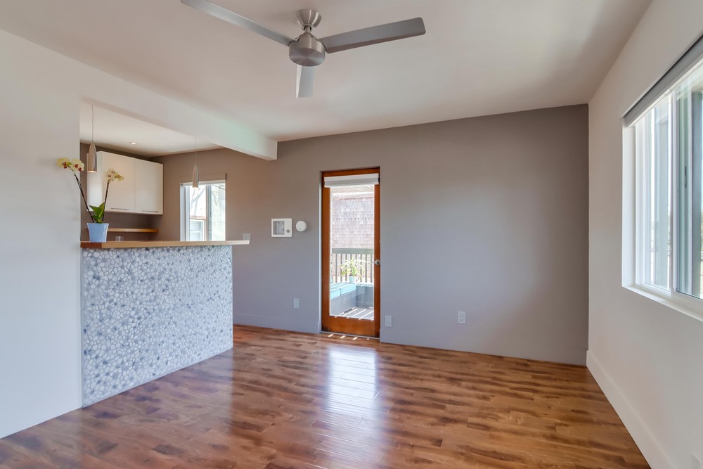 Virtual tour photo 8 of 27 for 3599 Mission Blvd #3