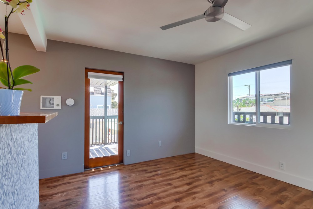 Virtual tour photo 9 of 27 for 3599 Mission Blvd #3