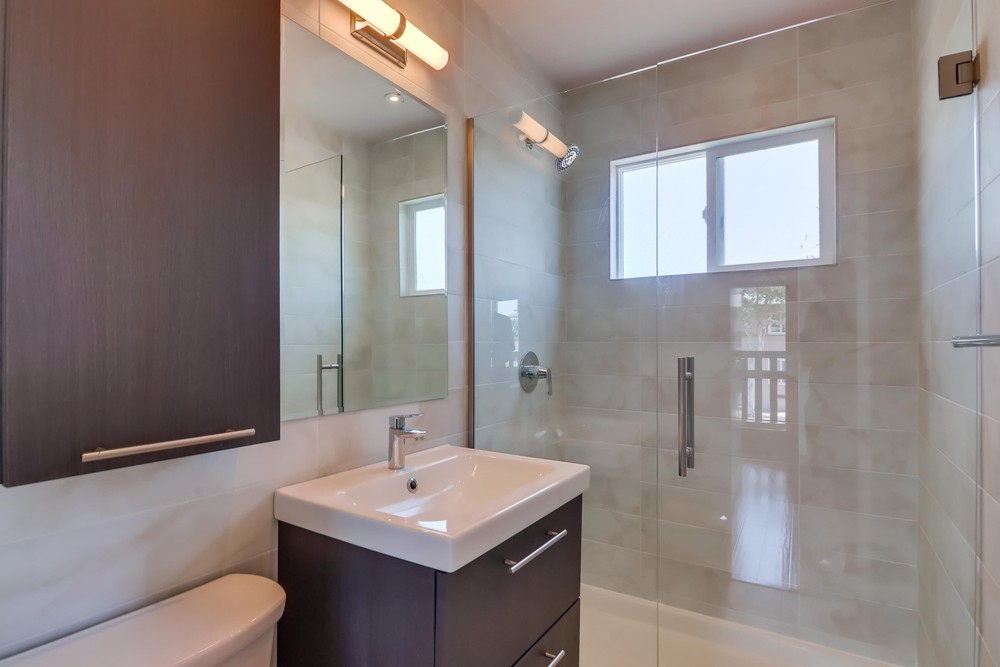 Virtual tour photo 22 of 27 for 3599 Mission Blvd #3