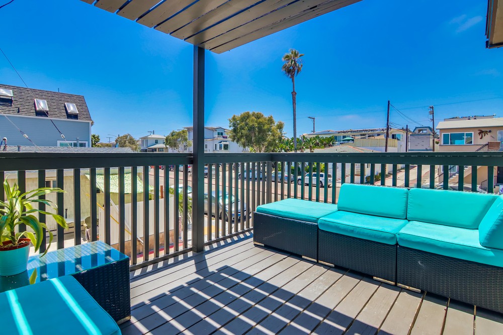 Virtual tour photo 25 of 27 for 3599 Mission Blvd #3