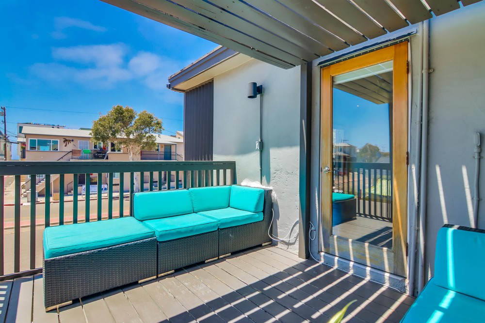 Virtual tour photo 26 of 27 for 3599 Mission Blvd #3