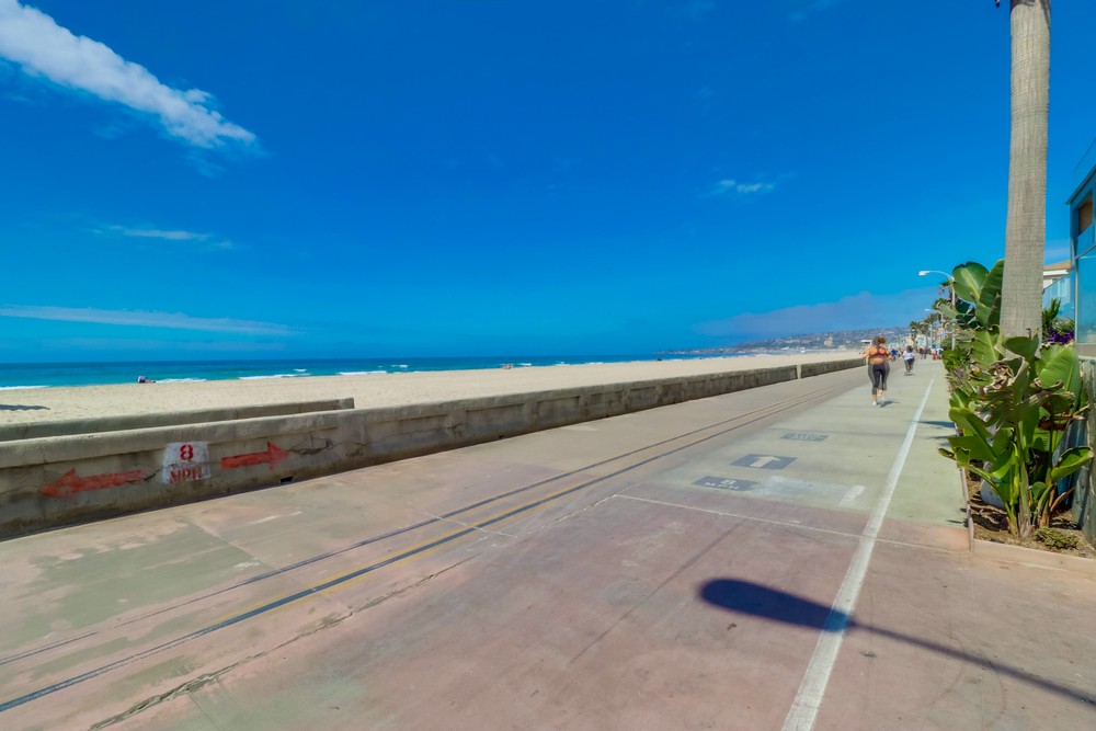 Virtual tour photo 28 of 27 for 3599 Mission Blvd #4