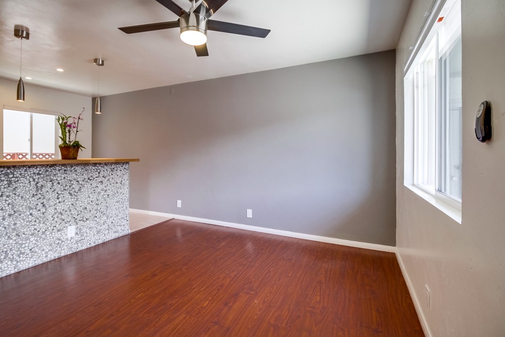 Virtual tour photo 11 of 24 for 3599 Mission Blvd #5