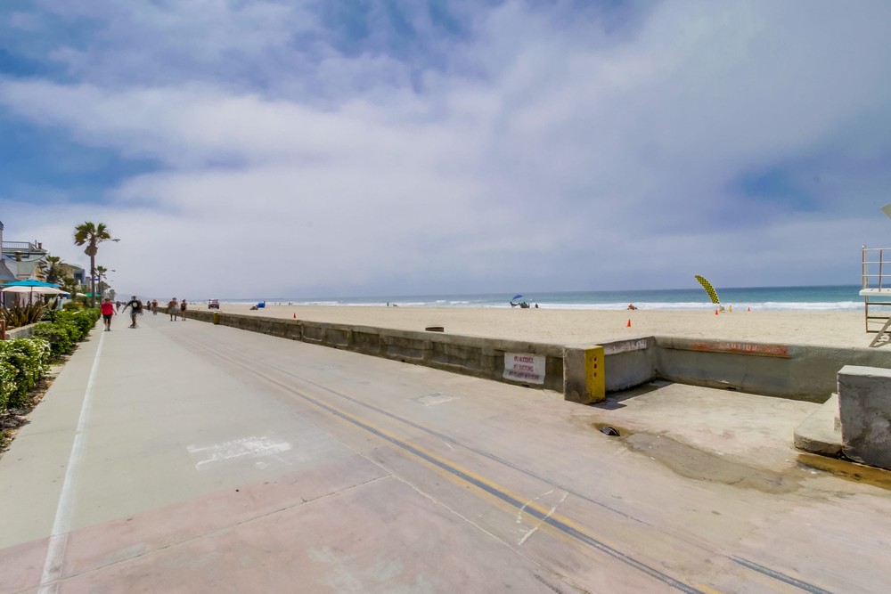 Virtual tour photo 17 of 24 for 3599 Mission Blvd #5