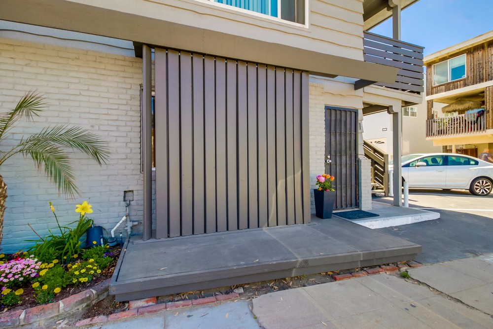 Virtual tour photo 4 of 22 for 3600 Mission Blvd #1