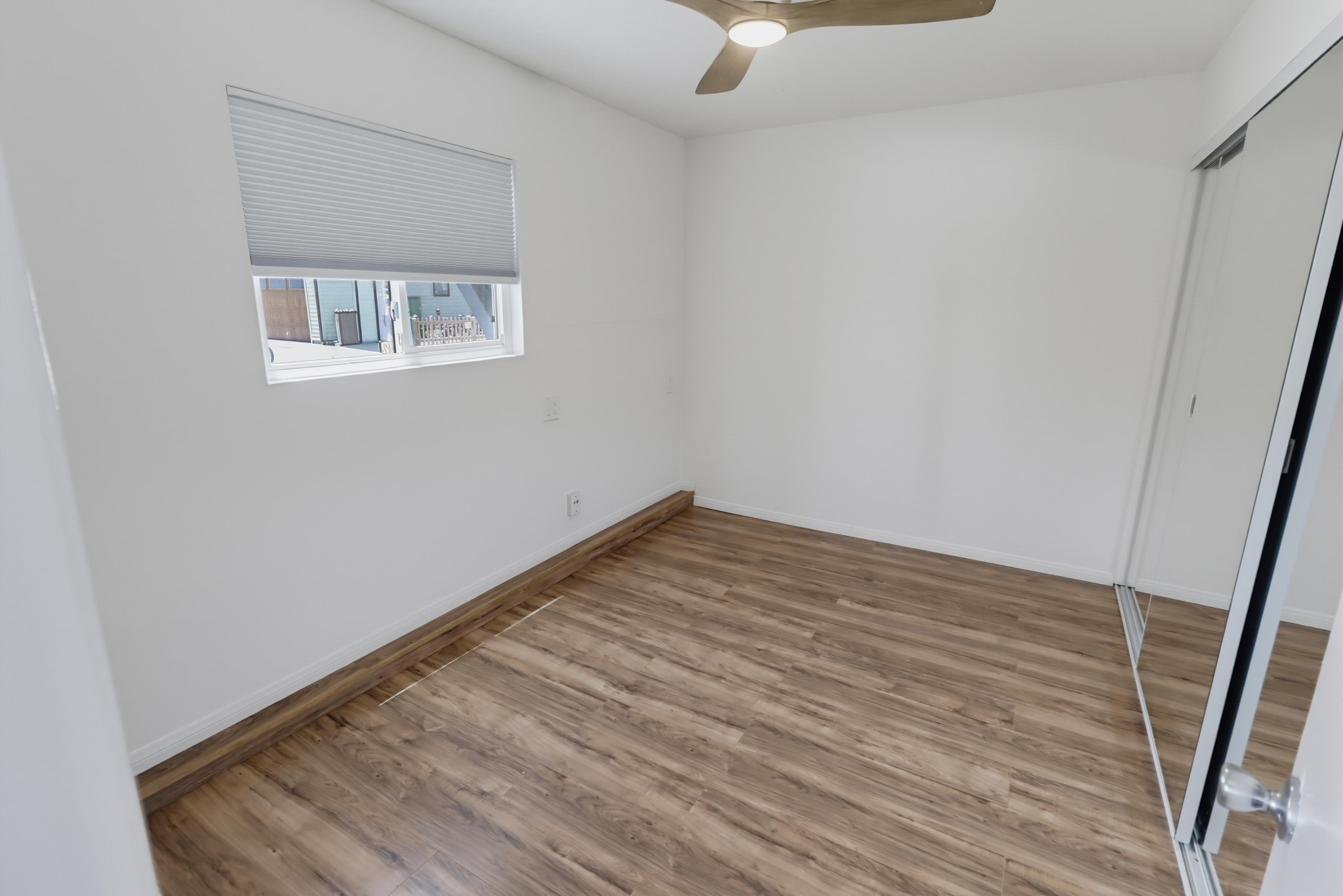 Virtual tour photo 26 of 39 for 3600 Mission Blvd #10
