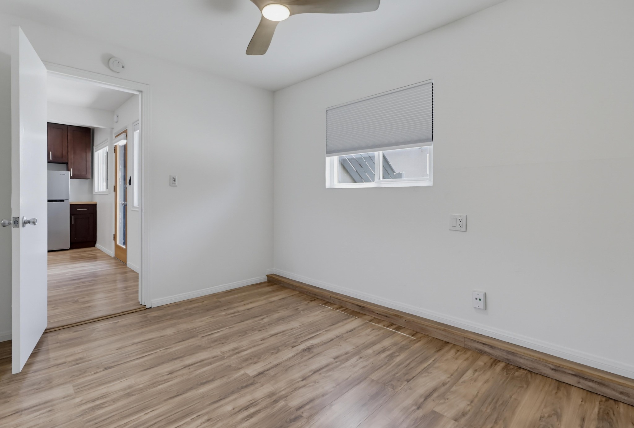 Virtual tour photo 23 of 39 for 3600 Mission Blvd #10