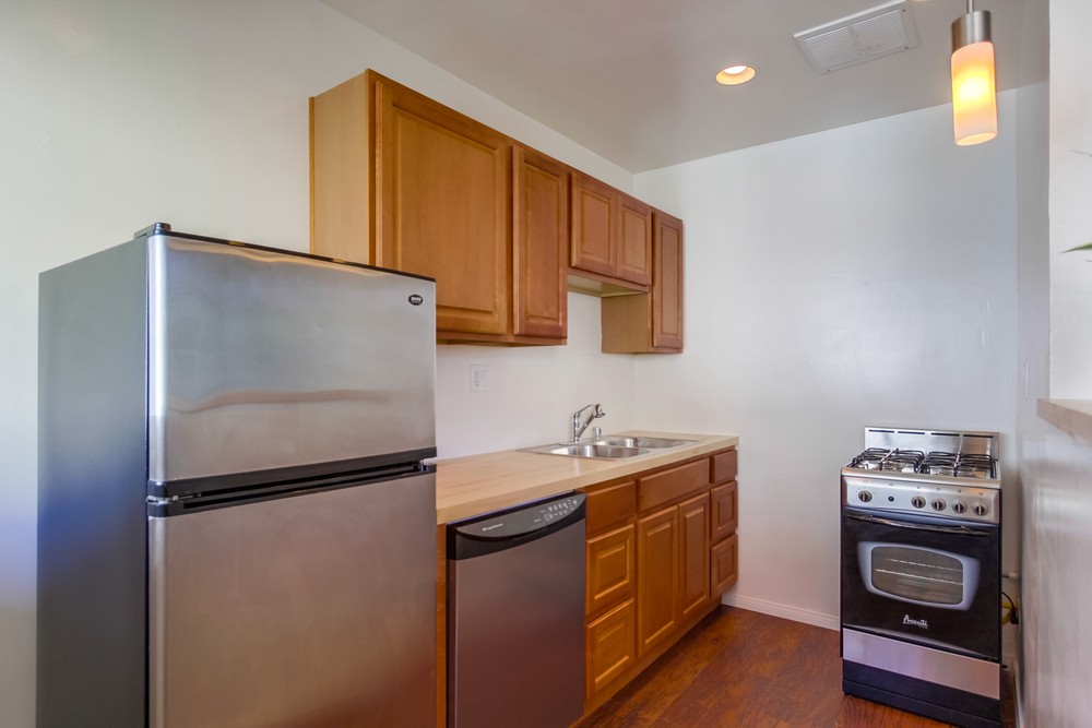 Virtual tour photo 13 of 24 for 3600 Mission Blvd #14