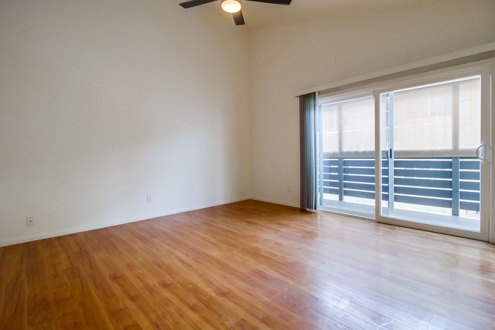 Virtual tour photo 14 of 23 for 3600 Mission Blvd #15
