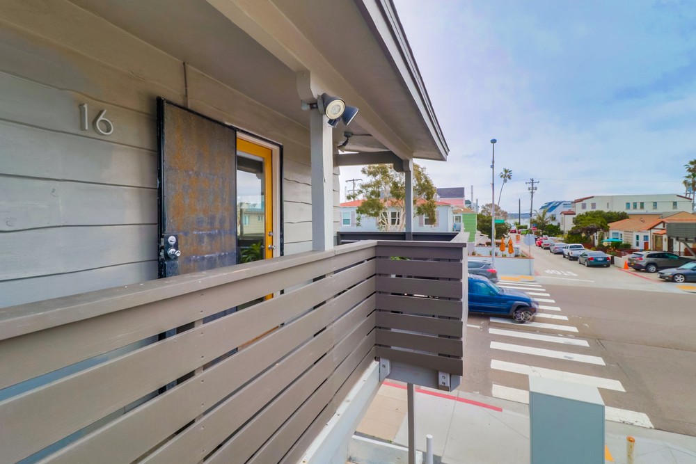 Virtual tour photo 5 of 24 for 3600 Mission Blvd #16