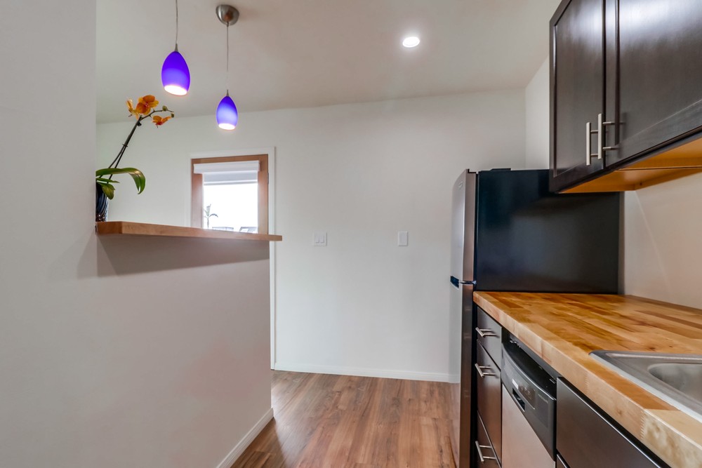 Virtual tour photo 16 of 24 for 3600 Mission Blvd #16