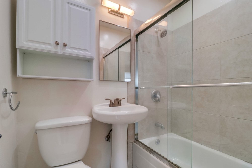 Virtual tour photo 17 of 24 for 3600 Mission Blvd #16