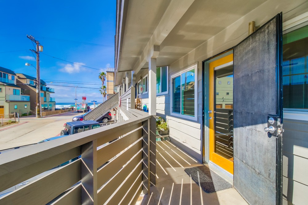 Virtual tour photo 8 of 29 for 3600 Mission Blvd #17