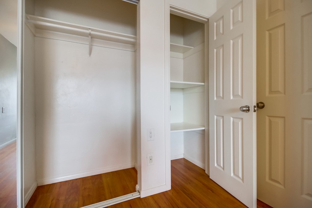 Virtual tour photo 16 of 19 for 3600 Mission Blvd #9