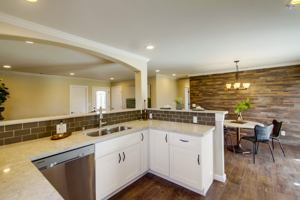Virtual tour photo 31 of 60 for 3601 Chanute St