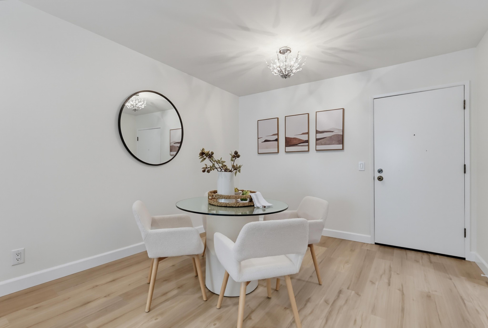 Virtual tour photo 11 of 50 for 3601 W Hidden Ln