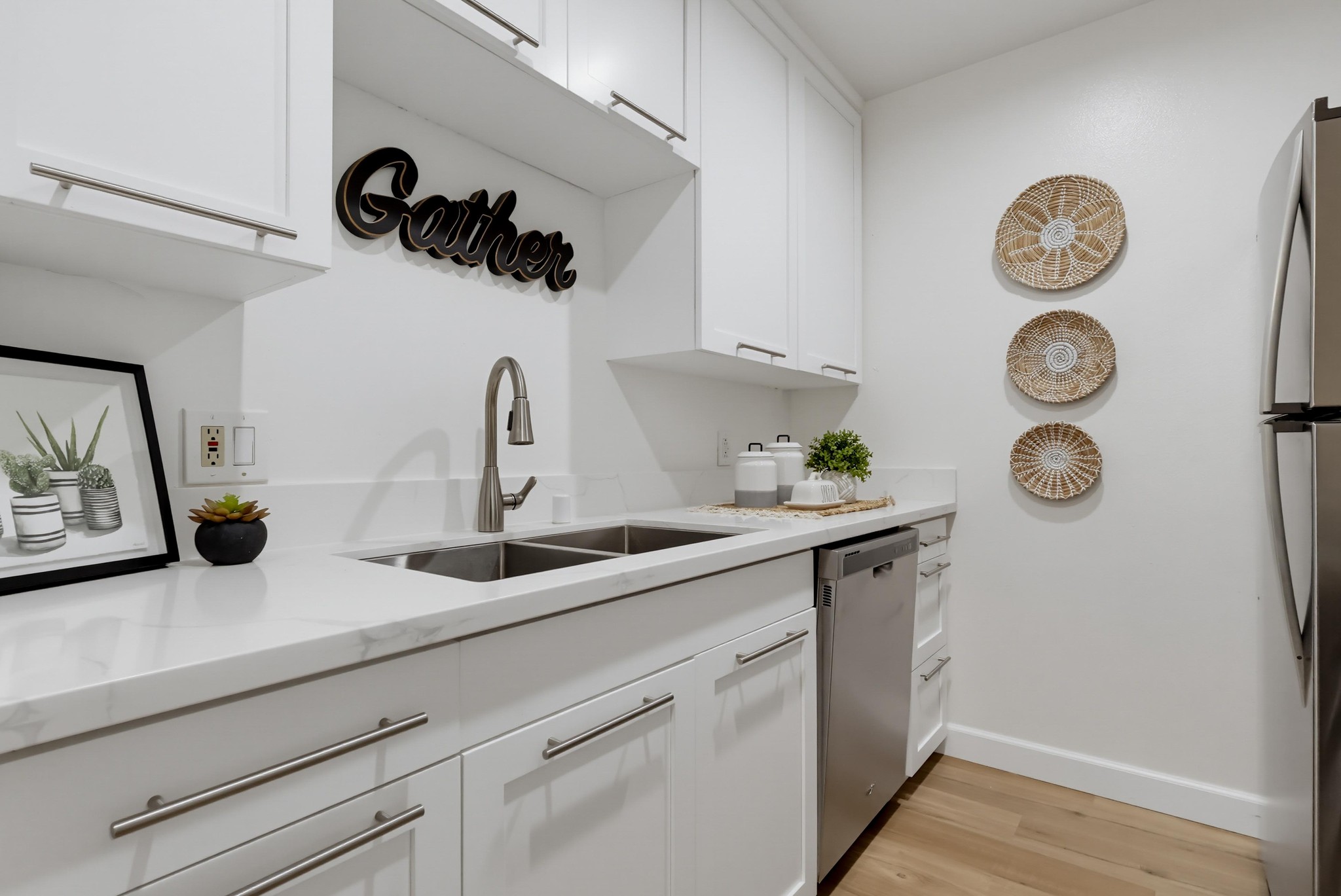 Virtual tour photo 17 of 50 for 3601 W Hidden Ln