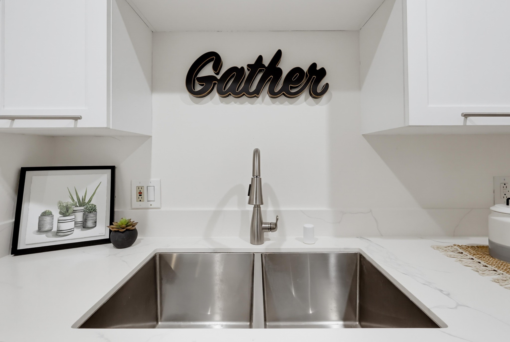 Virtual tour photo 19 of 50 for 3601 W Hidden Ln