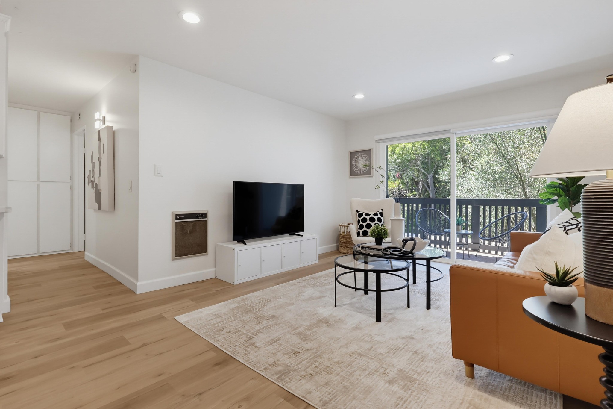 Virtual tour photo 25 of 50 for 3601 W Hidden Ln