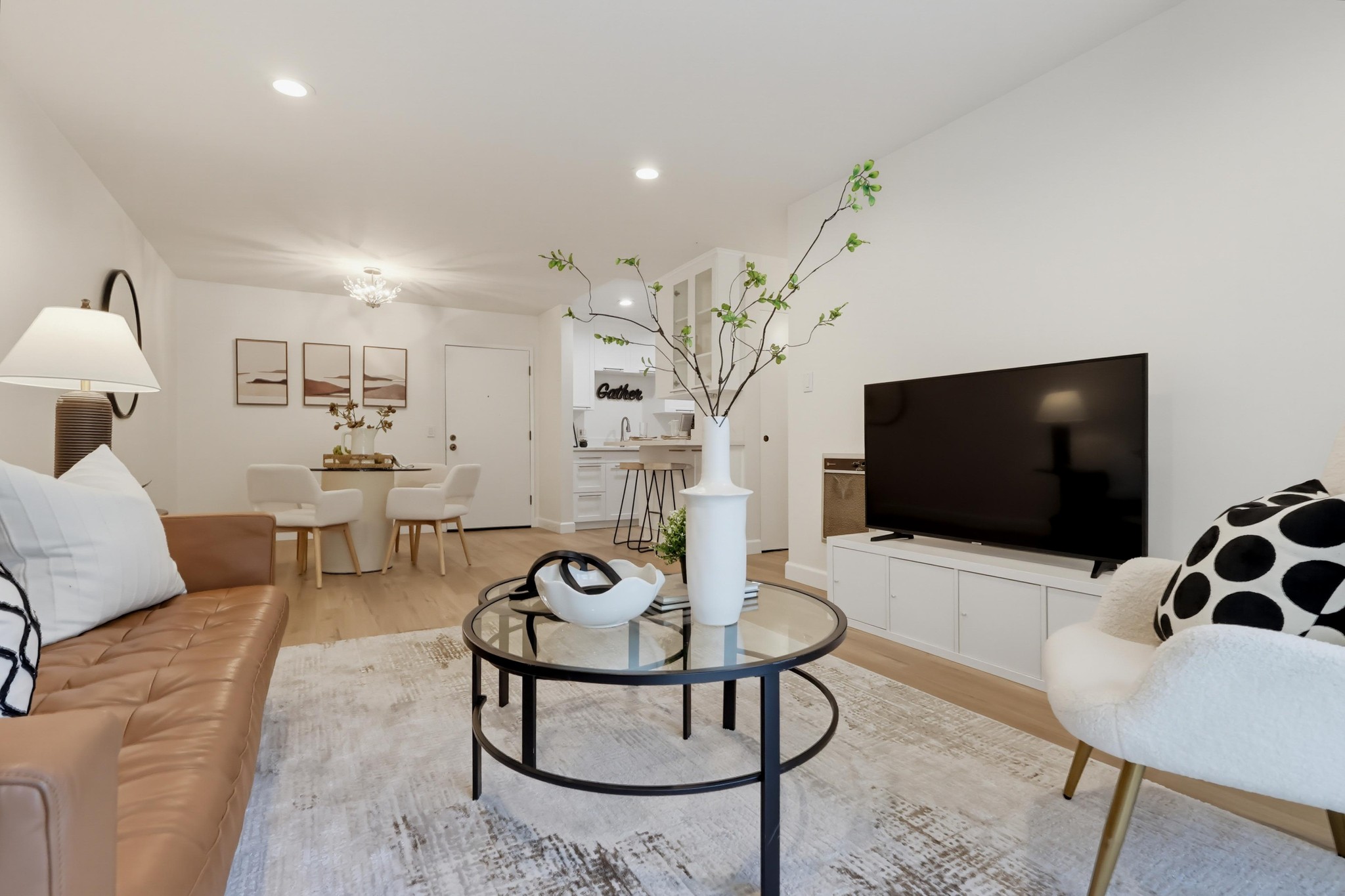 Virtual tour photo 26 of 50 for 3601 W Hidden Ln