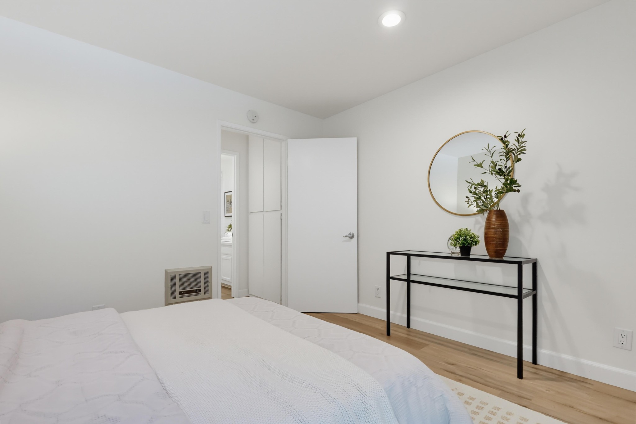 Virtual tour photo 41 of 50 for 3601 W Hidden Ln
