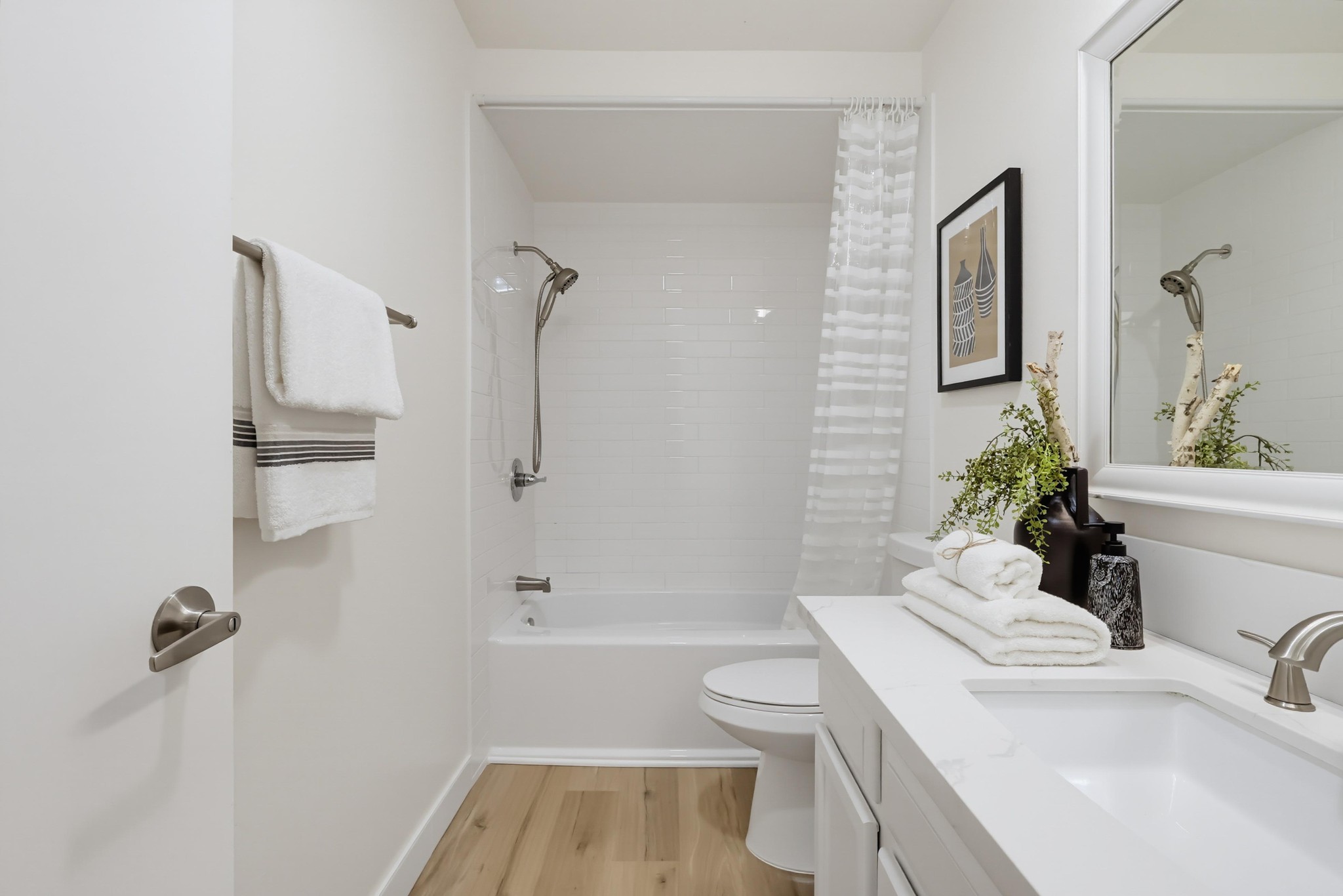 Virtual tour photo 44 of 50 for 3601 W Hidden Ln