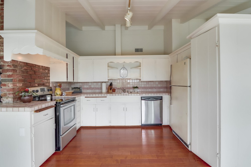 Virtual tour photo 32 of 75 for 3605 Liggett Dr