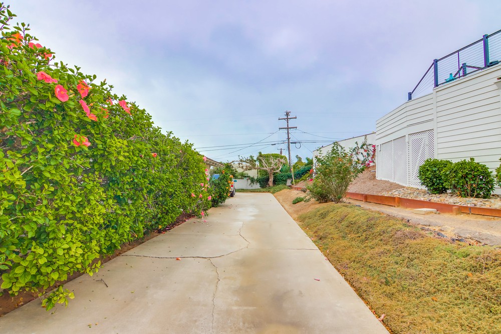 Virtual tour photo 75 of 75 for 3605 Liggett Dr