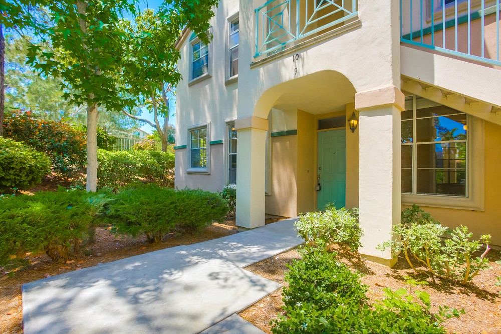 Virtual tour photo 5 of 32 for 3606 Bernwood Pl UNIT 9
