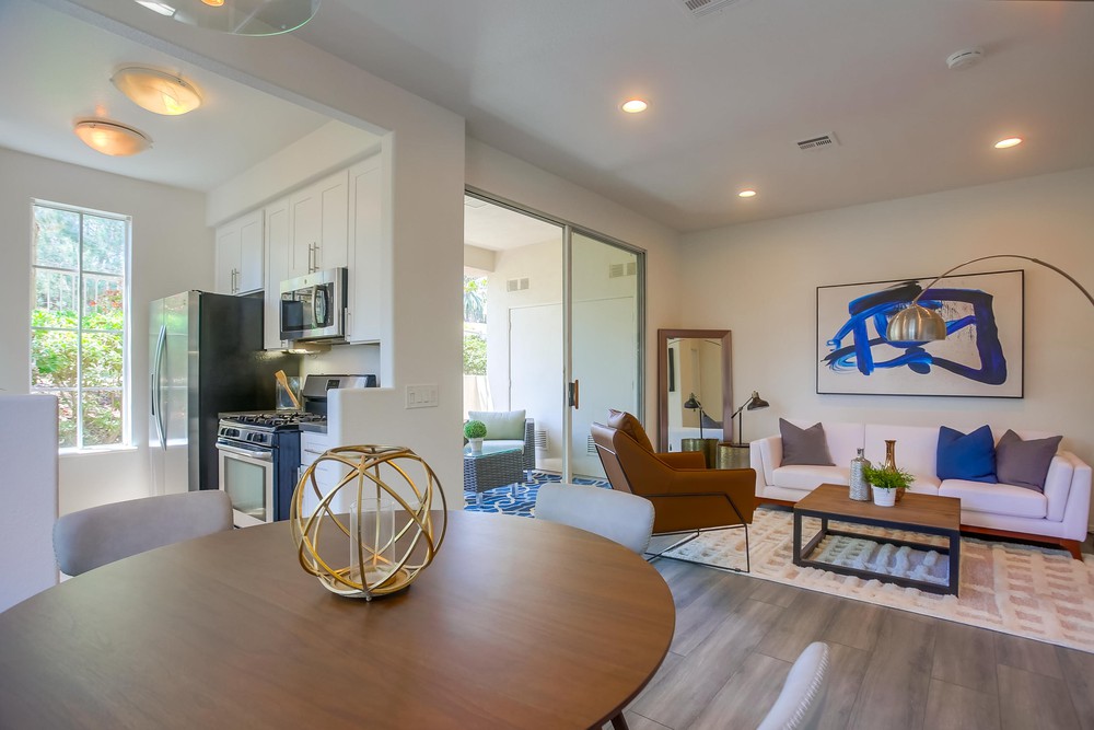 Virtual tour photo 13 of 32 for 3606 Bernwood Pl UNIT 9