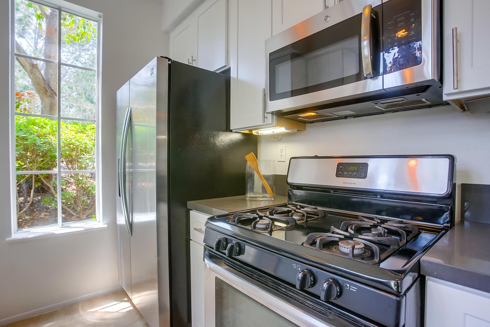 Virtual tour photo 16 of 32 for 3606 Bernwood Pl UNIT 9