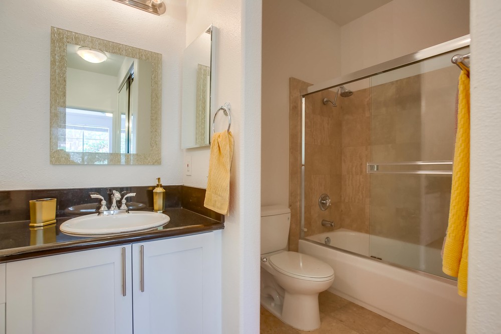 Virtual tour photo 26 of 32 for 3606 Bernwood Pl UNIT 9