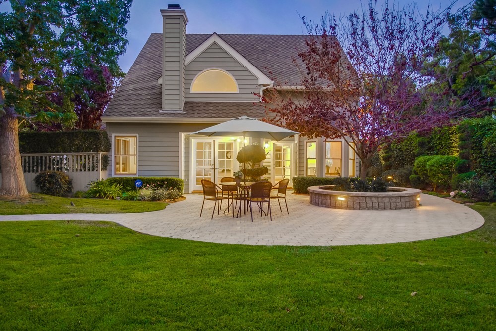 Virtual tour photo 11 of 95 for 3606 Rosecroft Ln