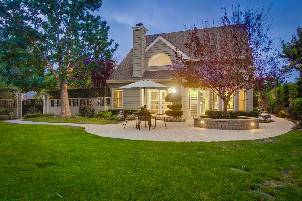 Virtual tour photo 12 of 95 for 3606 Rosecroft Ln