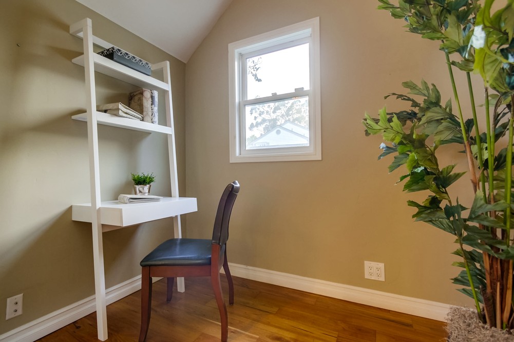 Virtual tour photo 24 of 95 for 3606 Rosecroft Ln