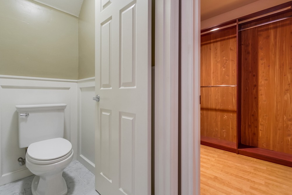 Virtual tour photo 60 of 95 for 3606 Rosecroft Ln