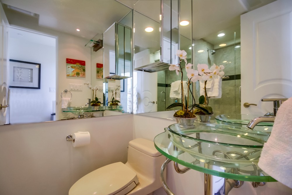 Virtual tour photo 11 of 49 for 3607 Ocean Front Walk