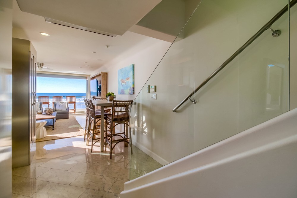 Virtual tour photo 18 of 49 for 3607 Ocean Front Walk