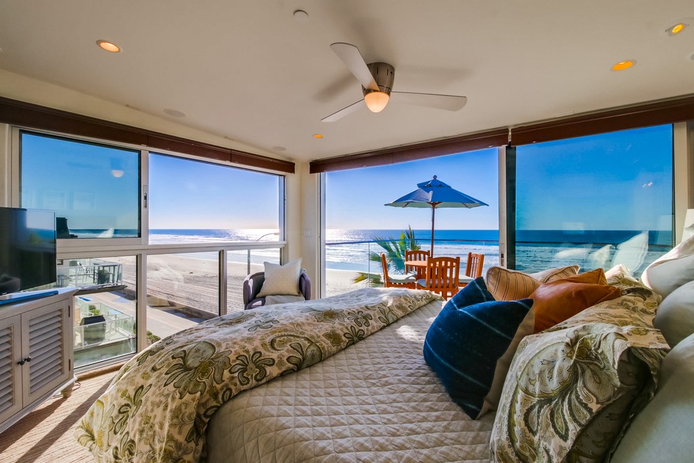 Virtual tour photo 21 of 49 for 3607 Ocean Front Walk