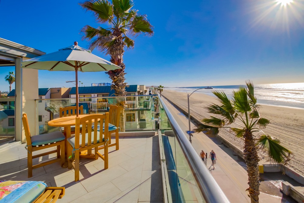 Virtual tour photo 29 of 49 for 3607 Ocean Front Walk