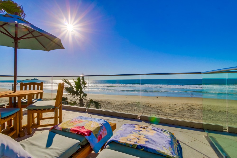 Virtual tour photo 31 of 49 for 3607 Ocean Front Walk