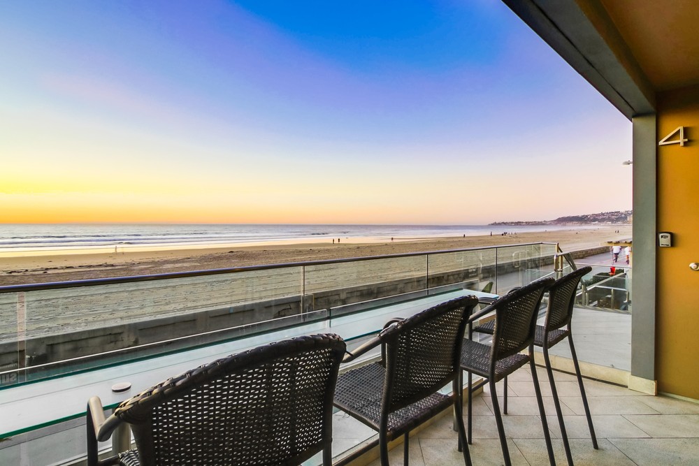 Virtual tour photo 21 of 95 for 3607 Ocean Front Walk