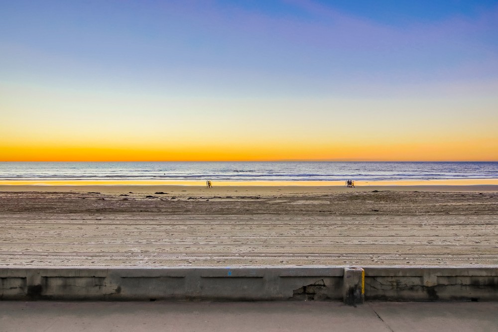 Virtual tour photo 23 of 95 for 3607 Ocean Front Walk