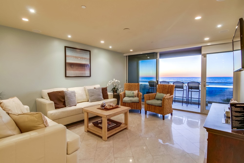 Virtual tour photo 32 of 95 for 3607 Ocean Front Walk