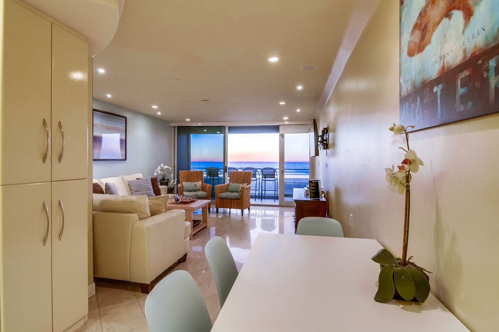 Virtual tour photo 34 of 95 for 3607 Ocean Front Walk