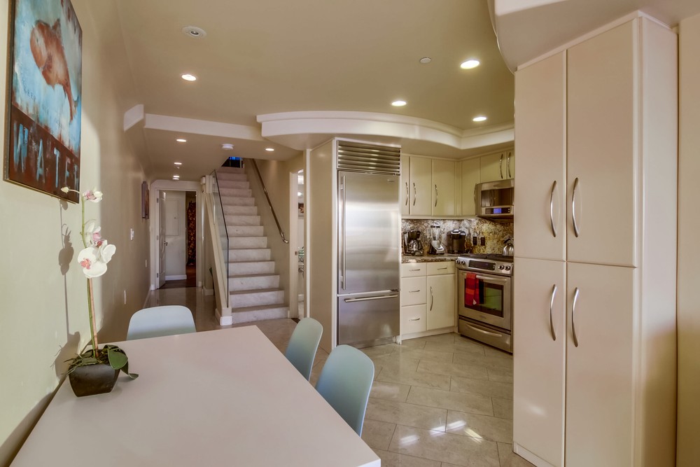 Virtual tour photo 35 of 95 for 3607 Ocean Front Walk