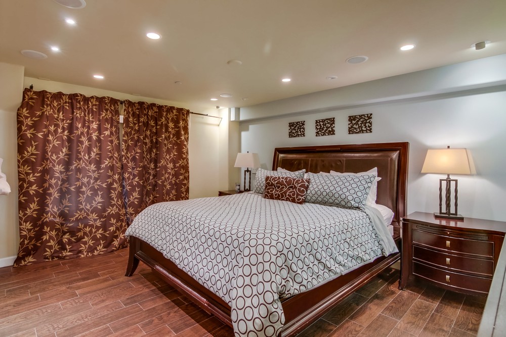 Virtual tour photo 41 of 95 for 3607 Ocean Front Walk