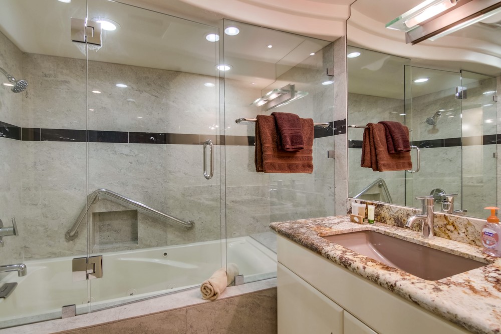Virtual tour photo 44 of 95 for 3607 Ocean Front Walk