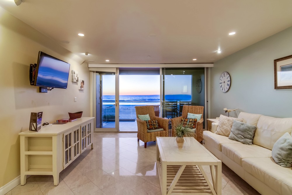 Virtual tour photo 55 of 95 for 3607 Ocean Front Walk
