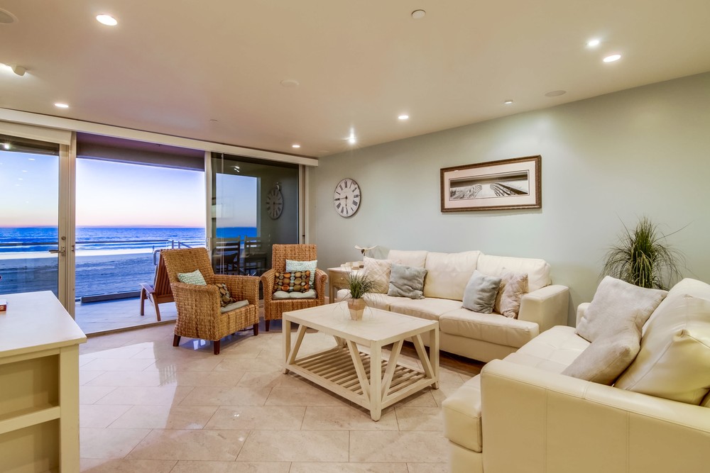 Virtual tour photo 56 of 95 for 3607 Ocean Front Walk